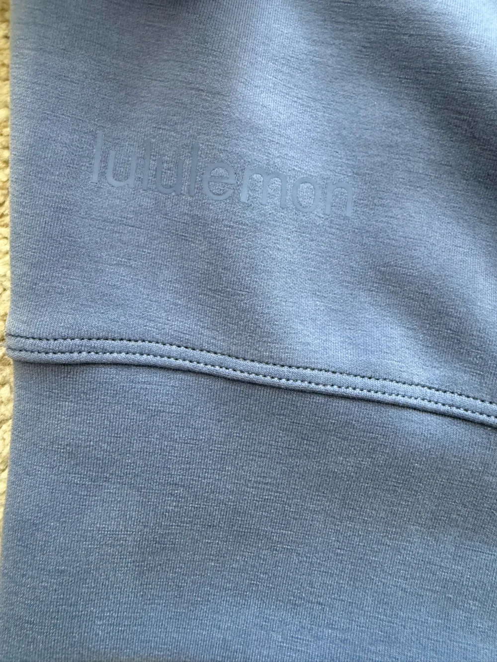 Lululemon Perfectly Oversized Cropped Crew *Softstreme